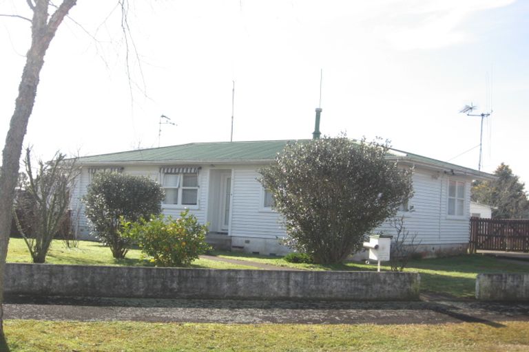 Photo of property in 6 Leeds Street, Silverdale, Hamilton, 3216