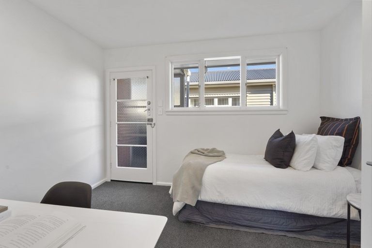 Photo of property in 2/187 Knowles Street, St Albans, Christchurch, 8052