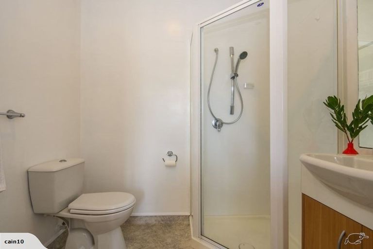 Photo of property in Stadium Garden Flats, 406/107 Thorndon Quay, Pipitea, Wellington, 6011