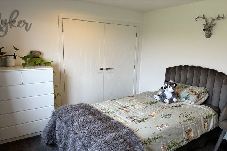 Photo of property in 24 Oakdale Drive, Kinloch, Taupo, 3377