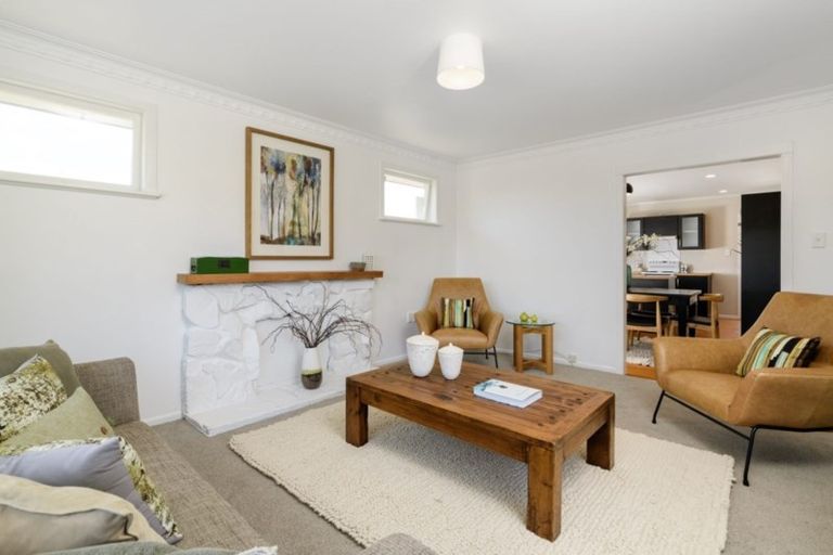 Photo of property in 20 Queen Road, Bellevue, Tauranga, 3110