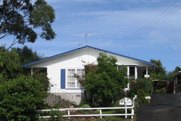 Photo of property in 9 Spargo Road, Massey, Auckland, 0614