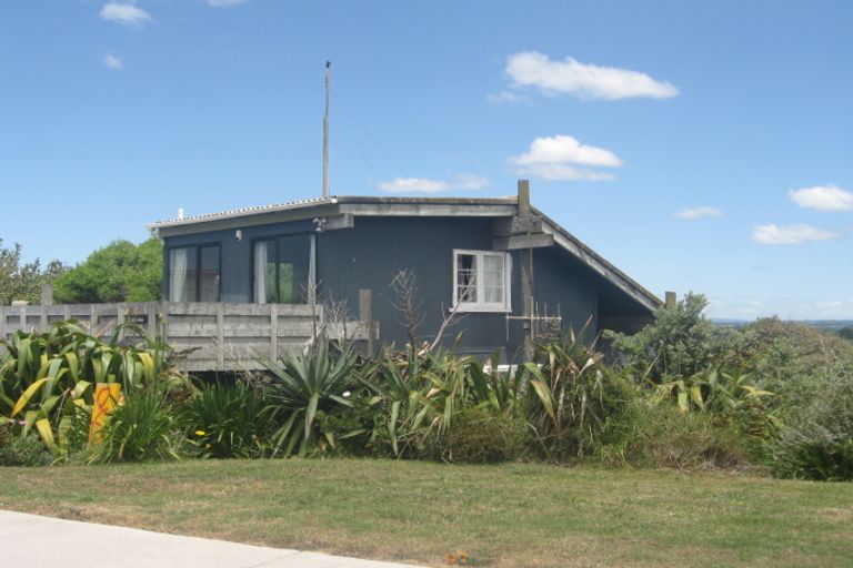 Photo of property in 148 Pukehina Parade, Pukehina, 3189