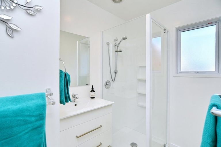 Photo of property in 1/168 Sawyers Arms Road, Bishopdale, Christchurch, 8053