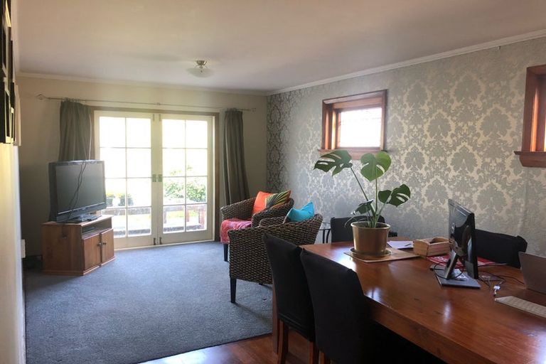 Photo of property in 14 Murray Street, Wallaceville, Upper Hutt, 5018