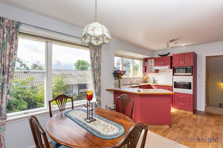 Photo of property in 57 Kent Lodge Avenue, Avonhead, Christchurch, 8042