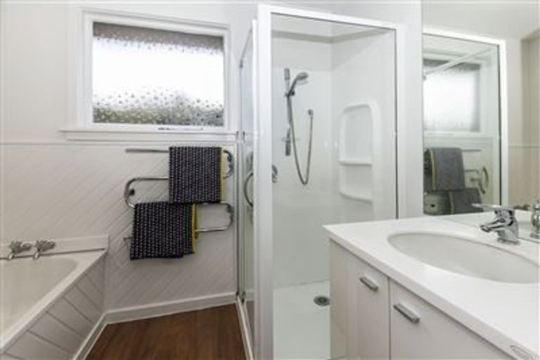 Photo of property in 188 Grimseys Road, Redwood, Christchurch, 8051