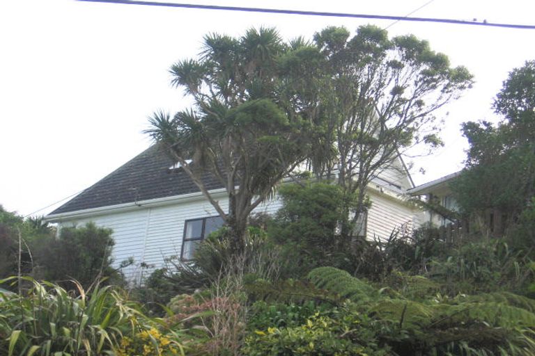 Photo of property in 115 Ironside Road, Johnsonville, Wellington, 6037