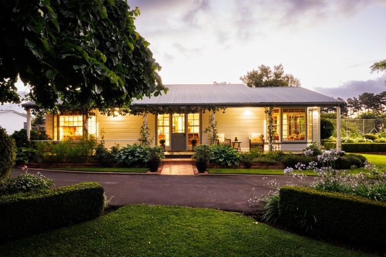 Photo of property in 36 Forest Hill Road, Aokautere, Palmerston North, 4471