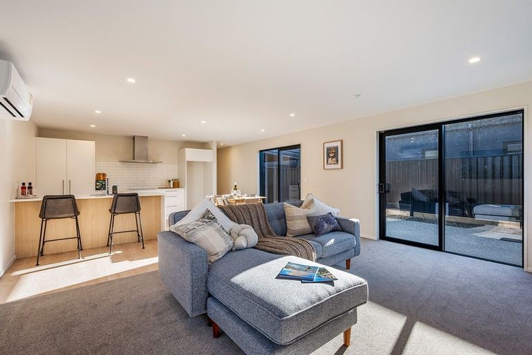 Photo of property in 13 Gillespie Street, Lake Hawea, 9382