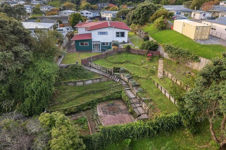 Photo of property in 14 Spey Place, Papakowhai, Porirua, 5024