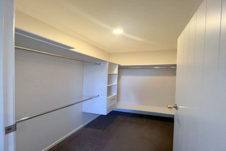Photo of property in 16 Holland Road, Hillcrest, Auckland, 0627