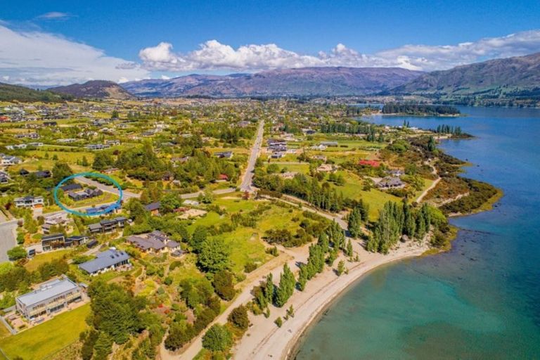 Photo of property in 6 Penrith Park Drive, Wanaka, 9305