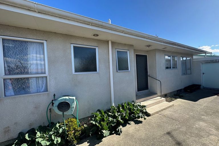 Photo of property in 4/414 Gloucester Street, Taradale, Napier, 4112