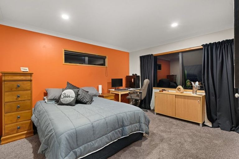 Photo of property in 72 Kennedy Road, Pyes Pa, Tauranga, 3112