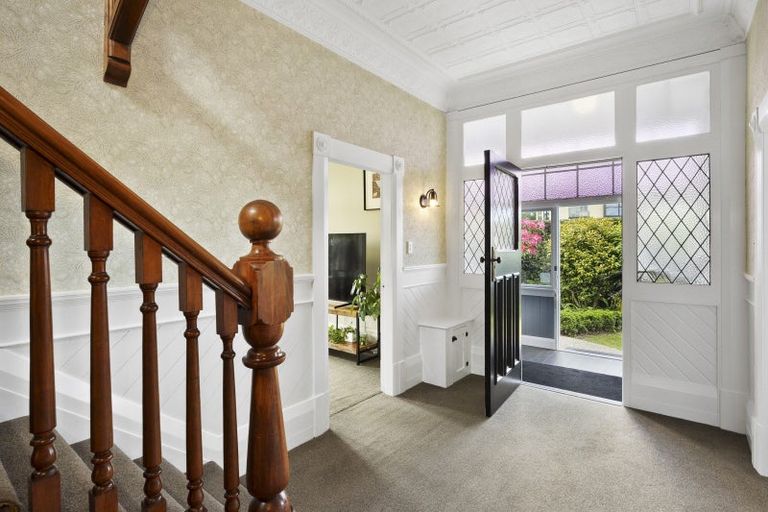 Photo of property in 557 Highgate, Maori Hill, Dunedin, 9010