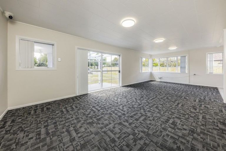 Photo of property in 39 Walters Road, Takanini, 2112