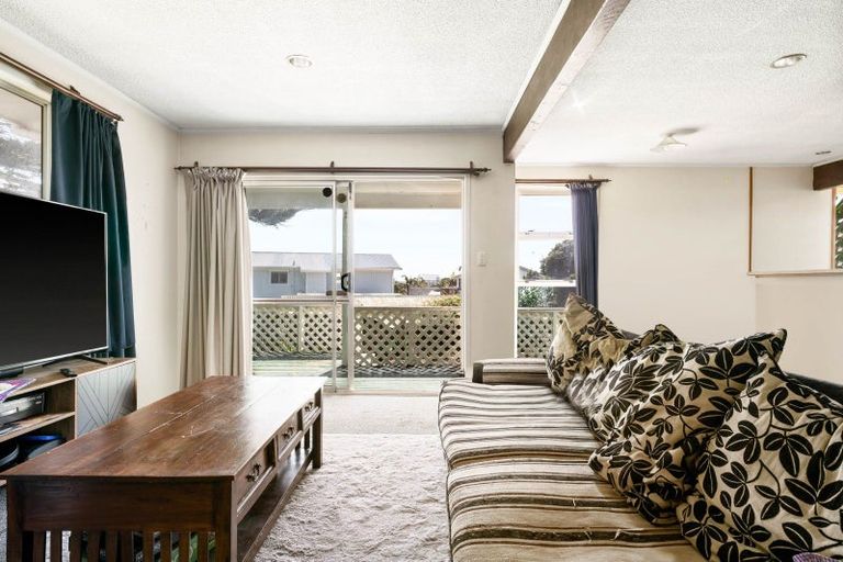 Photo of property in 1116 Papamoa Beach Road, Papamoa Beach, Papamoa, 3118