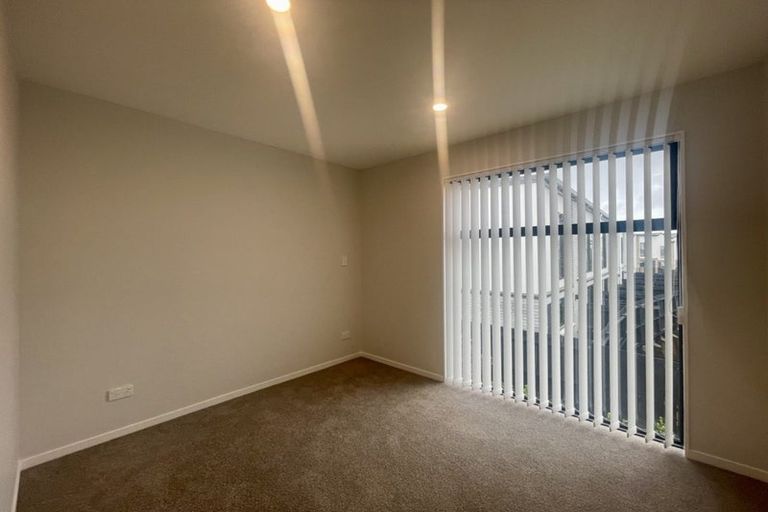 Photo of property in 5 Tukari Lane, Mangere Bridge, Auckland, 2022