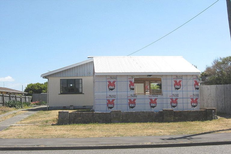 Photo of property in 27 Sylvia Street, Parklands, Christchurch, 8083
