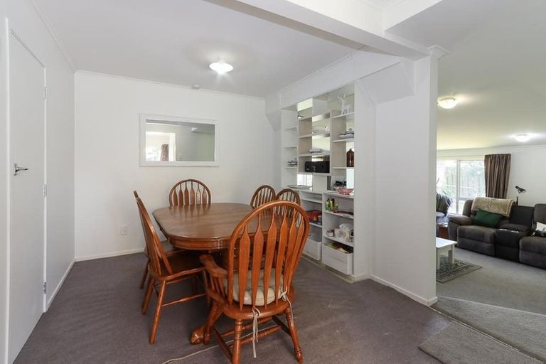 Photo of property in 14 Luke Place, Fairy Springs, Rotorua, 3015