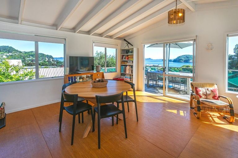 Photo of property in 9 Christine Terrace, Hahei, Whitianga, 3591