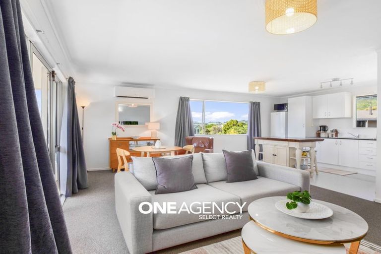 Photo of property in 12 Chapel Street, Takapuwahia, Porirua, 5022