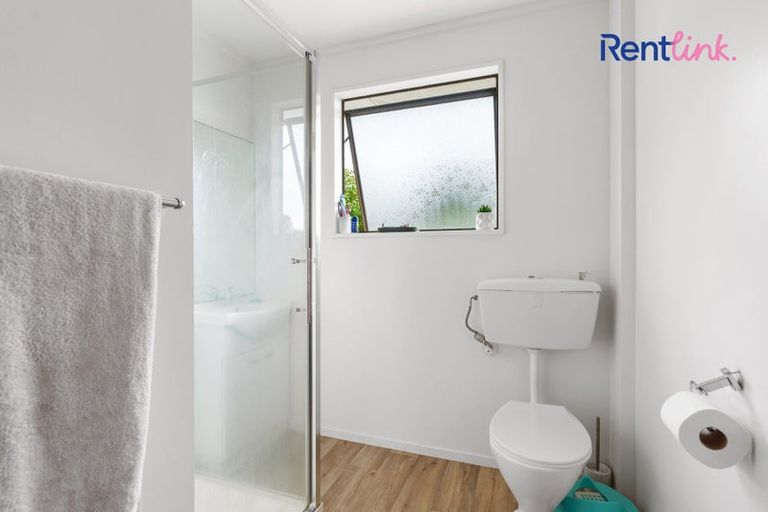 Photo of property in 43a Lyn Grove, Papamoa Beach, Papamoa, 3118