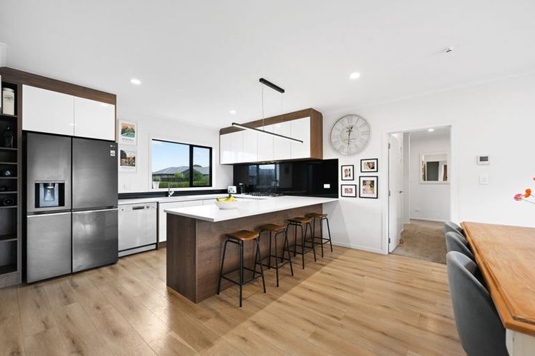 Photo of property in 15 Kereruu Street, Cambridge, 3434