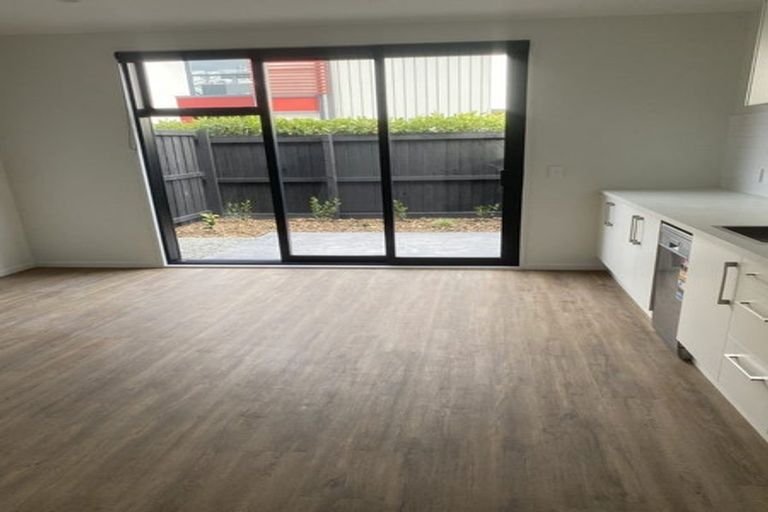 Photo of property in 10/260 Kilmore Street, Christchurch Central, Christchurch, 8011