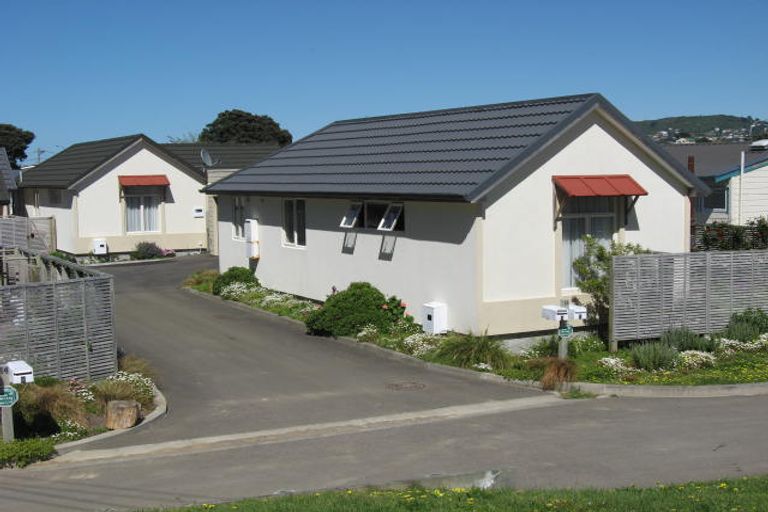 Photo of property in 14 Athens Street, Miramar, Wellington, 6022