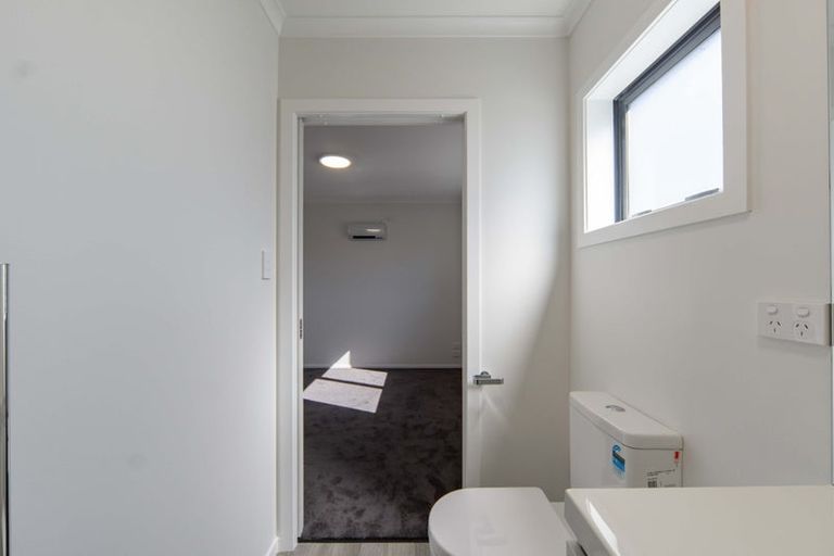 Photo of property in 54 Flynn Road, Hillcrest, Hamilton, 3216