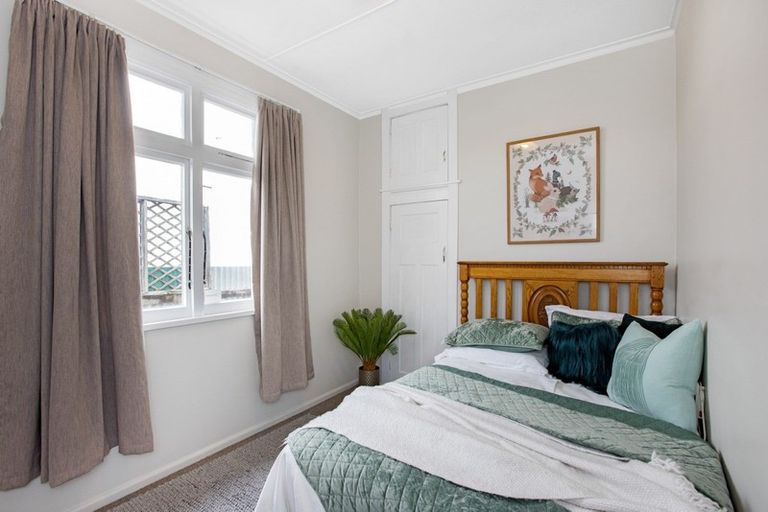 Photo of property in 243 Taradale Road, Pirimai, Napier, 4112