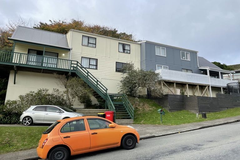 Photo of property in 7 Hazlewood Avenue, Karori, Wellington, 6012