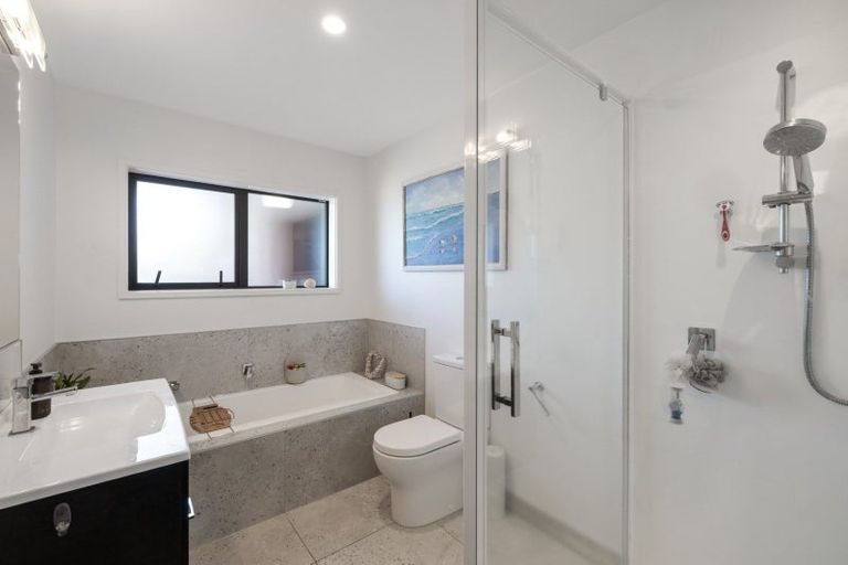 Photo of property in 71 Dunkeld Drive, Papamoa, 3118