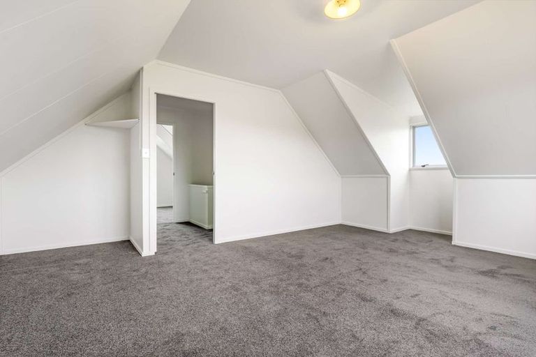 Photo of property in 1/24 Solveig Place, Randwick Park, Auckland, 2105