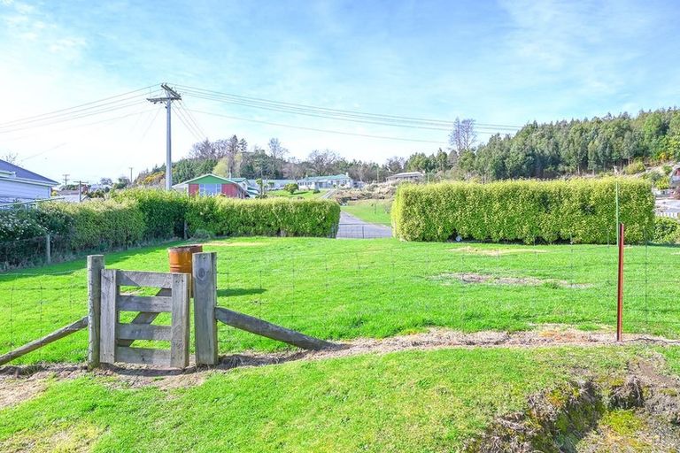 Photo of property in 33 Exmouth Street, Kaitangata, 9210