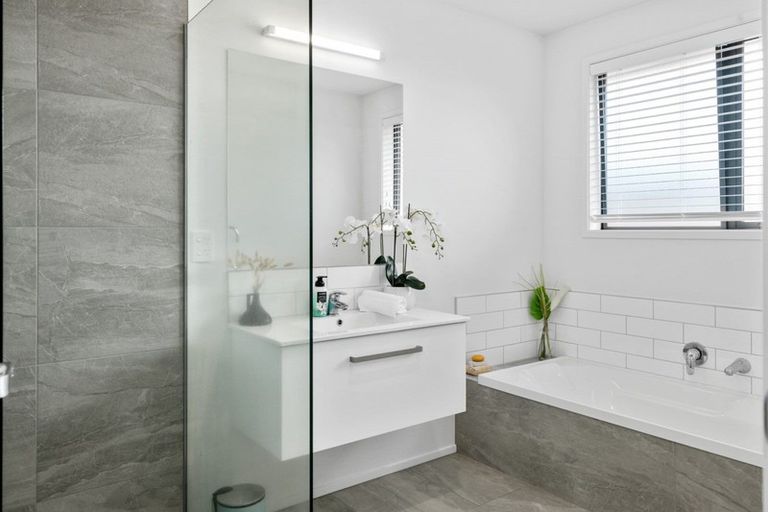 Photo of property in 67 Hastings Road, Pyes Pa, Tauranga, 3112