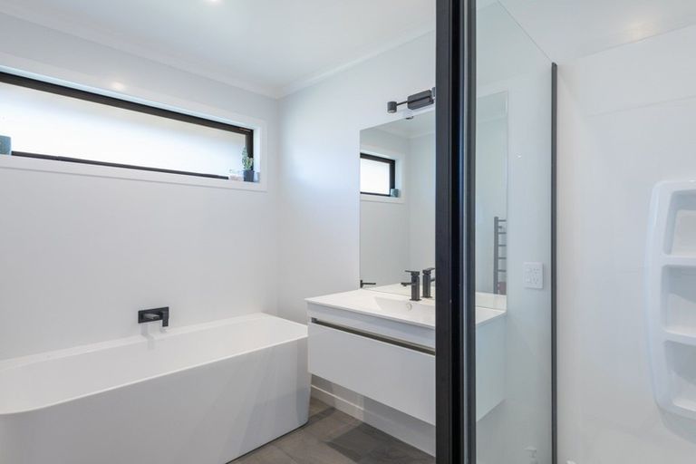 Photo of property in 39b Katania Heights, Brightwater, 7022