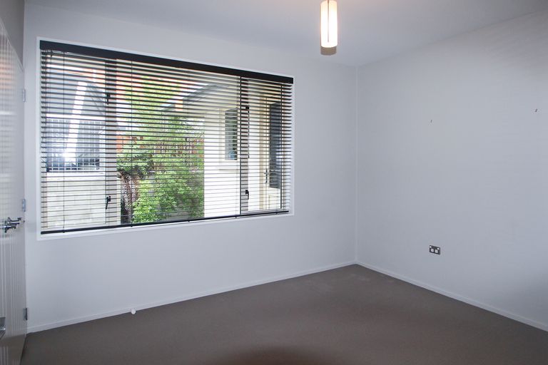 Photo of property in 39 Ashburn Street, Oamaru North, Oamaru, 9400