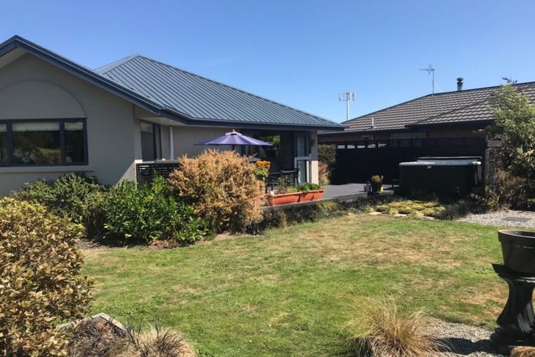 Photo of property in 2 Paget Drive, Woodend, 7610