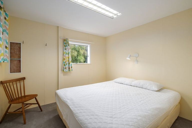 Photo of property in 8 Riverside Way, Amberley, 7410