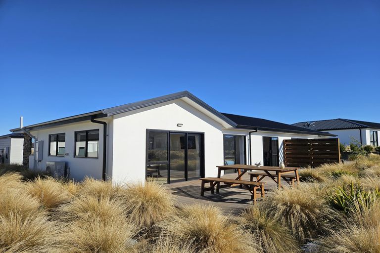 Photo of property in 1 Edwards Lane, Lake Tekapo, 7999