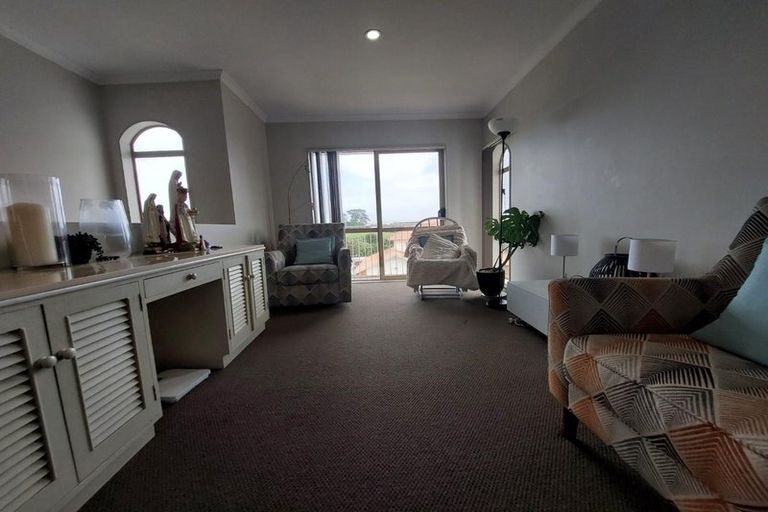 Photo of property in 44a Crossandra Drive, Mangere, Auckland, 2022