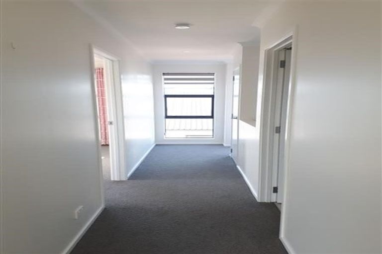 Photo of property in 7 Skylark Road, Hobsonville, Auckland, 0616