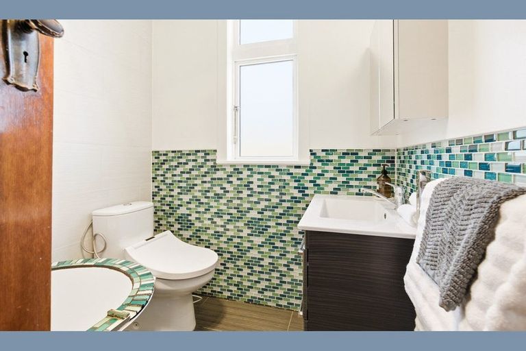 Photo of property in 26 Byron Street, Miramar, Wellington, 6022