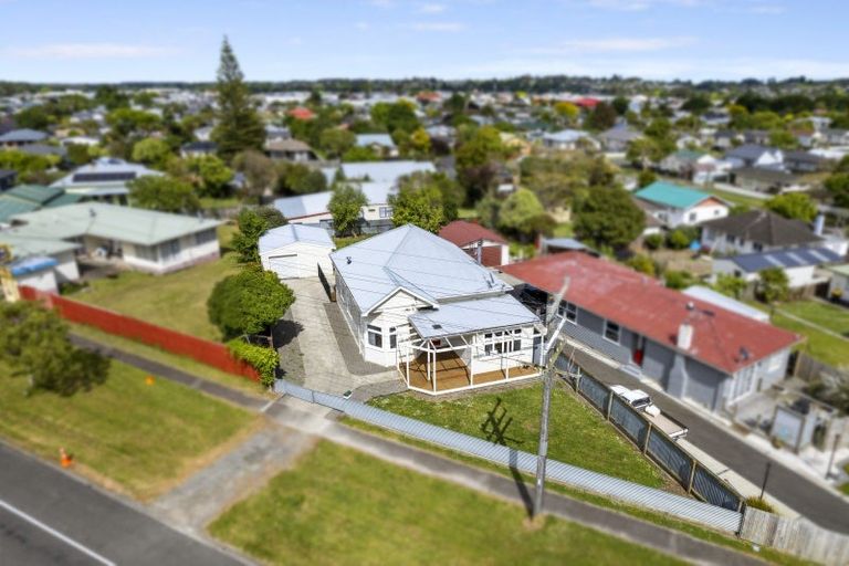 Photo of property in 68 East Street, Feilding, 4702
