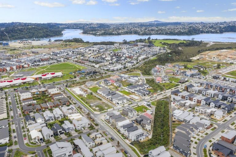 Photo of property in 190 Clark Road, Hobsonville, Auckland, 0616