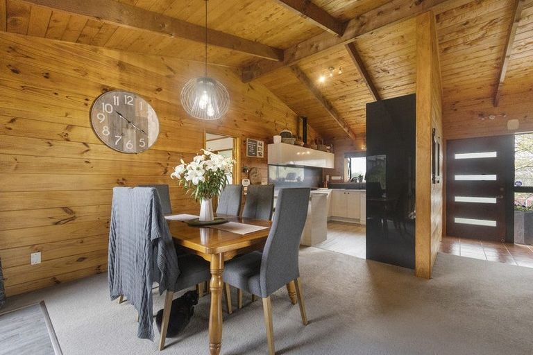 Photo of property in 203 Taylor Avenue, Te Awamutu, 3800