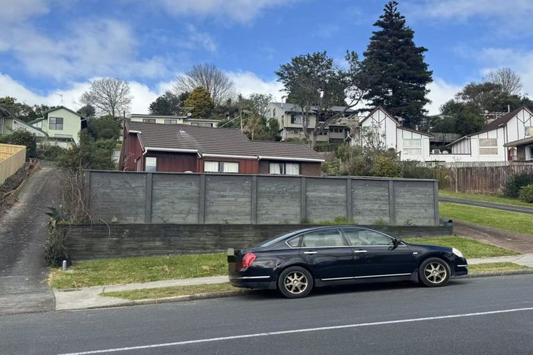 Photo of property in 27 Oaktree Avenue, Browns Bay, Auckland, 0630